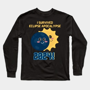 I survived the Eclipse Apocalypse 2024 Long Sleeve T-Shirt